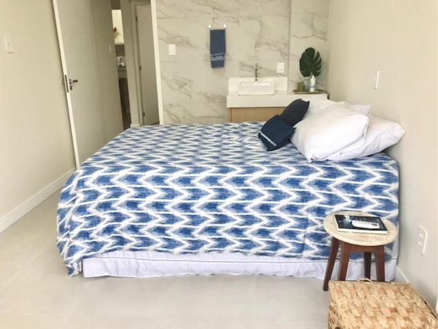Pé na areia. Recém reformado. No melhor pedaço de Balneário. Balneario Camboriu Exterior foto